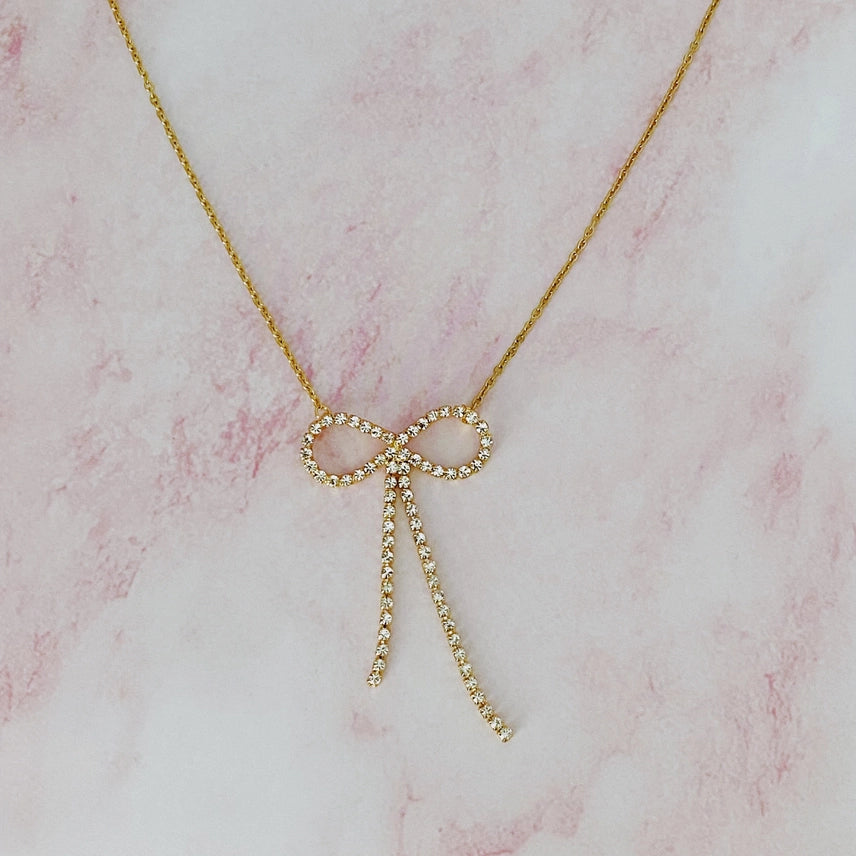 Mary Necklace
