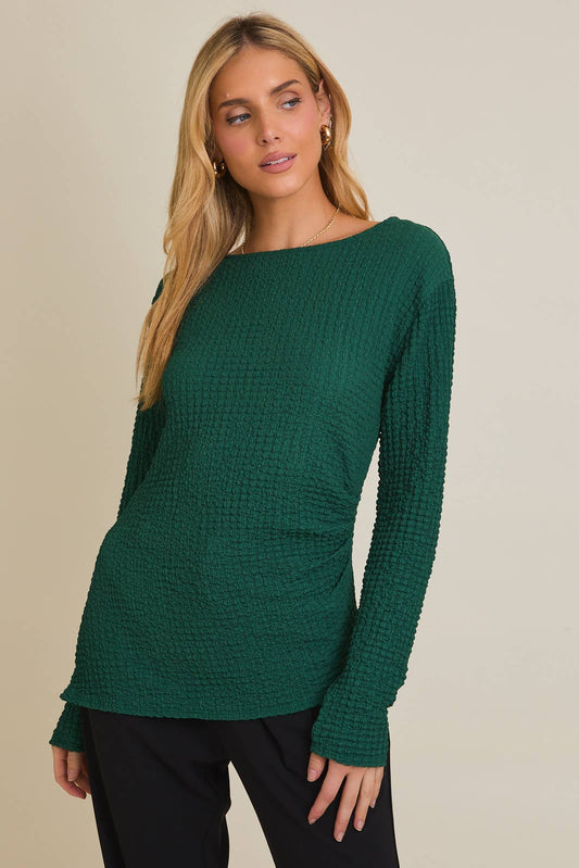 ROUND NECK LONG SLEEVE ASYMMETRIC HEM TOP