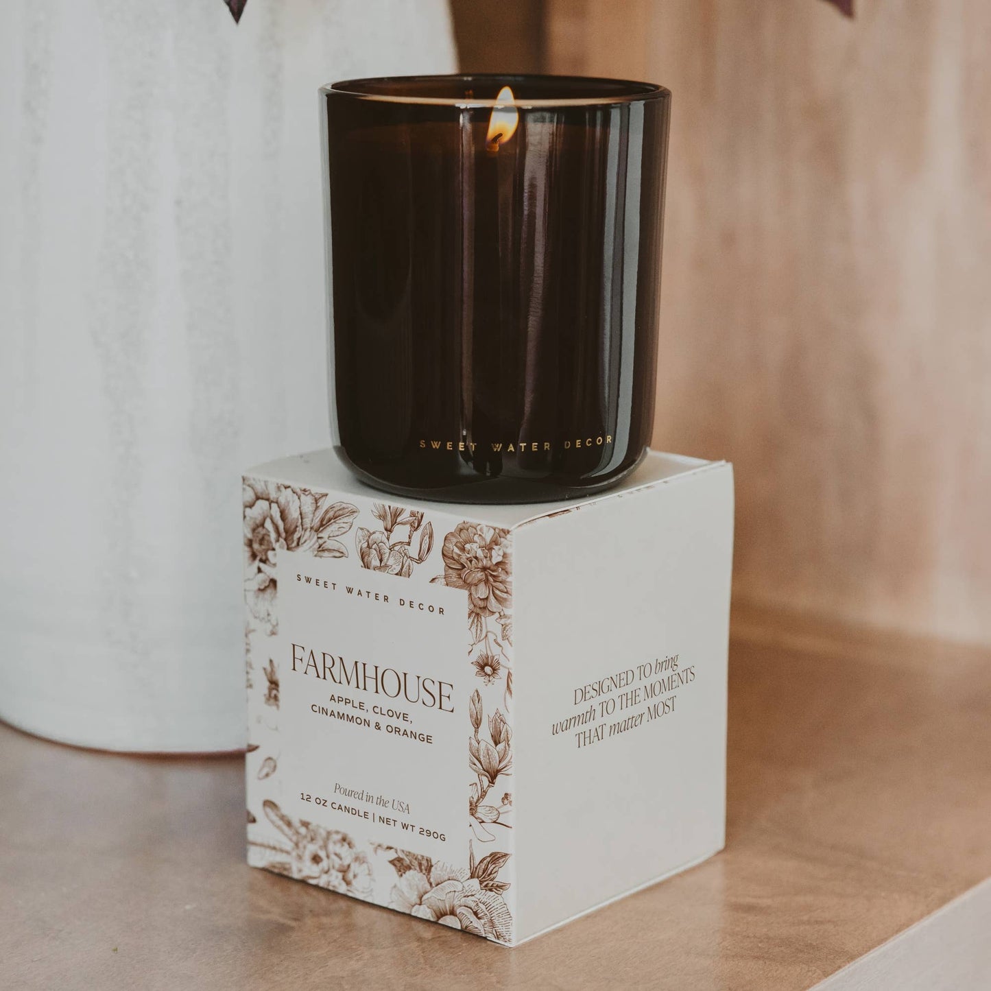 Farmhouse 12 oz Boxed Soy Candle