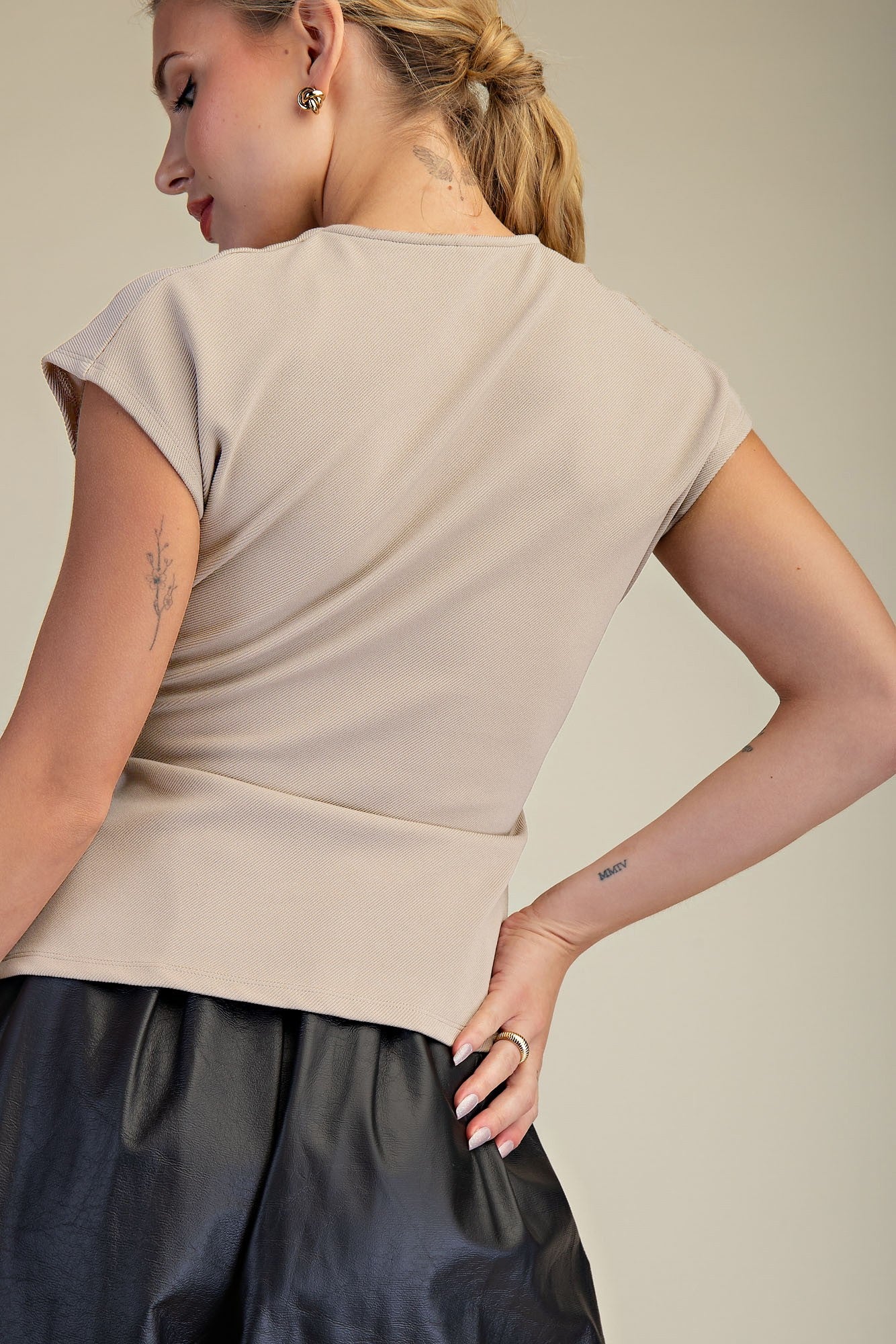 Veronica V-neck Top