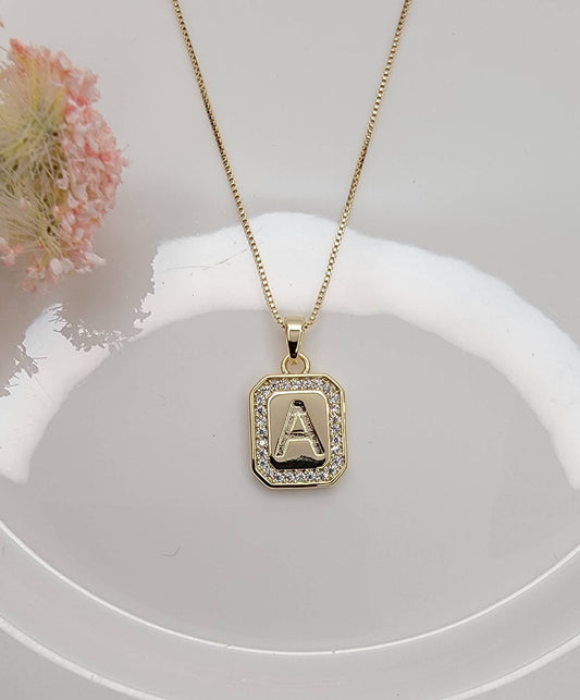 INITIAL PENDANT NECKLACE.