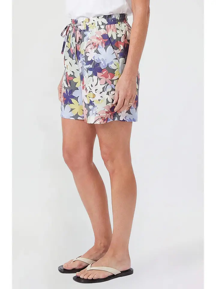 Paisley Pull-On Shorts with Pockets