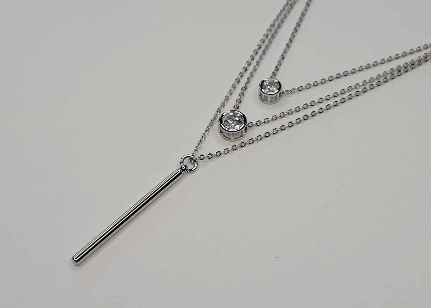 TRIPLE LAYERED NECKLACE.