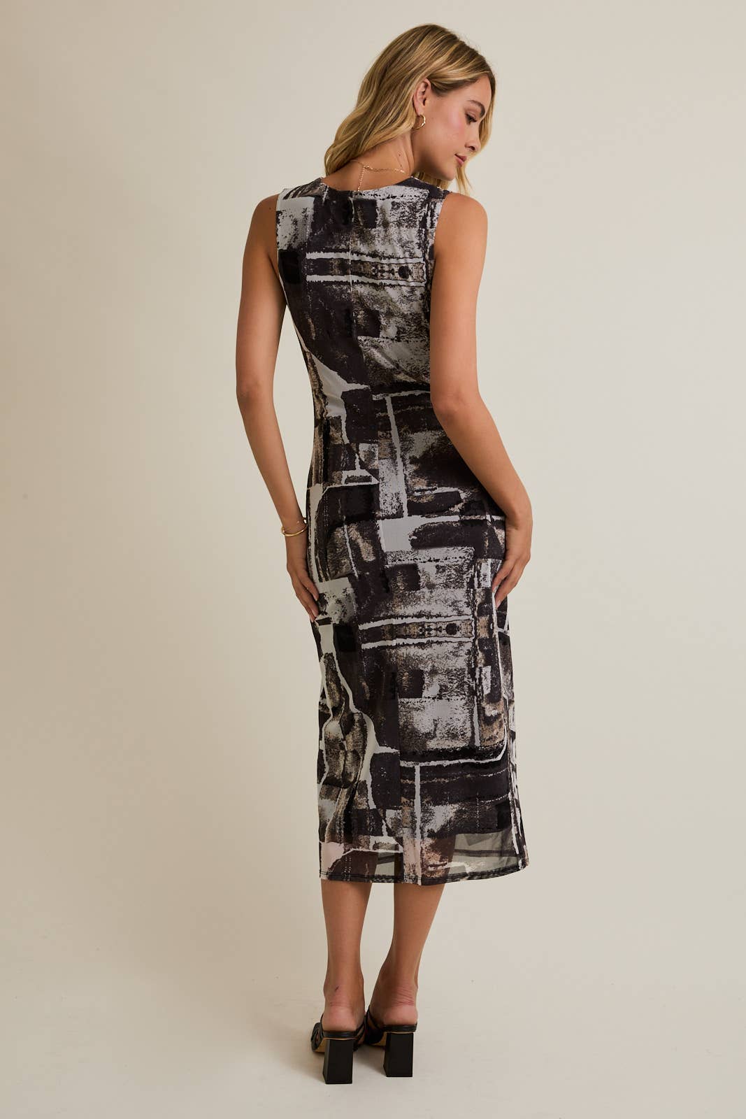 COWL NECK SLEEVELESS MAXI DRESS