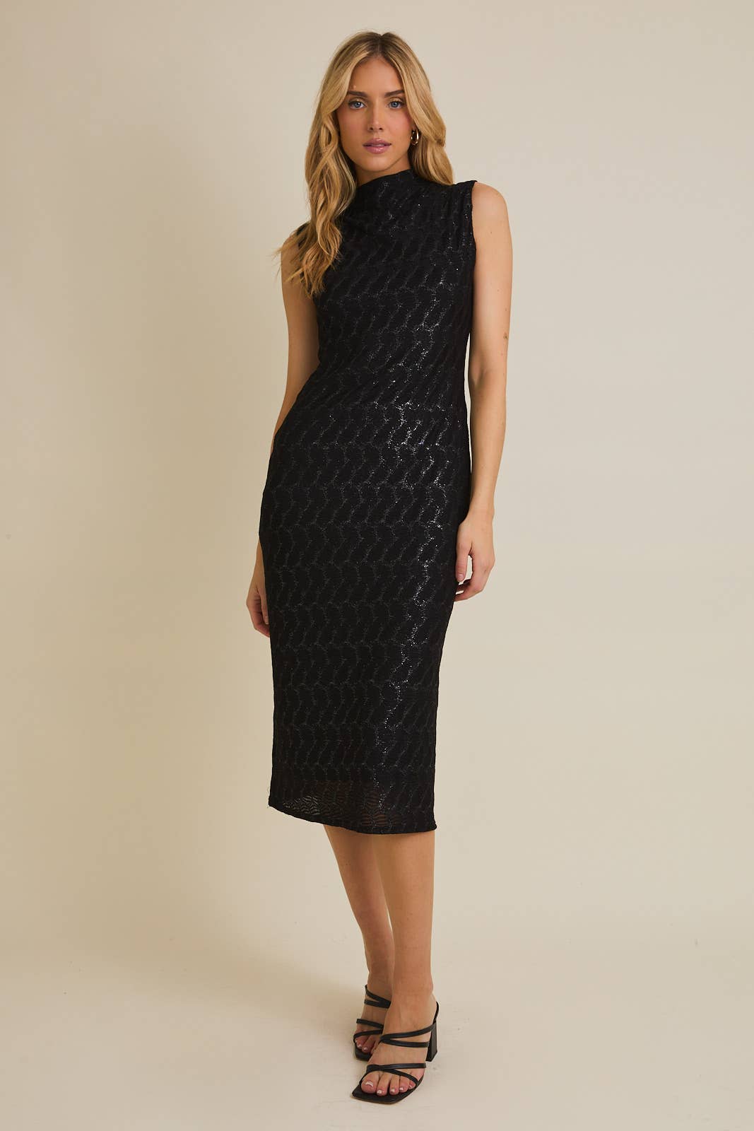 Sophia Sleeveless Midi Dress M / Black Sophia Sleeveless Midi Dress M / Black