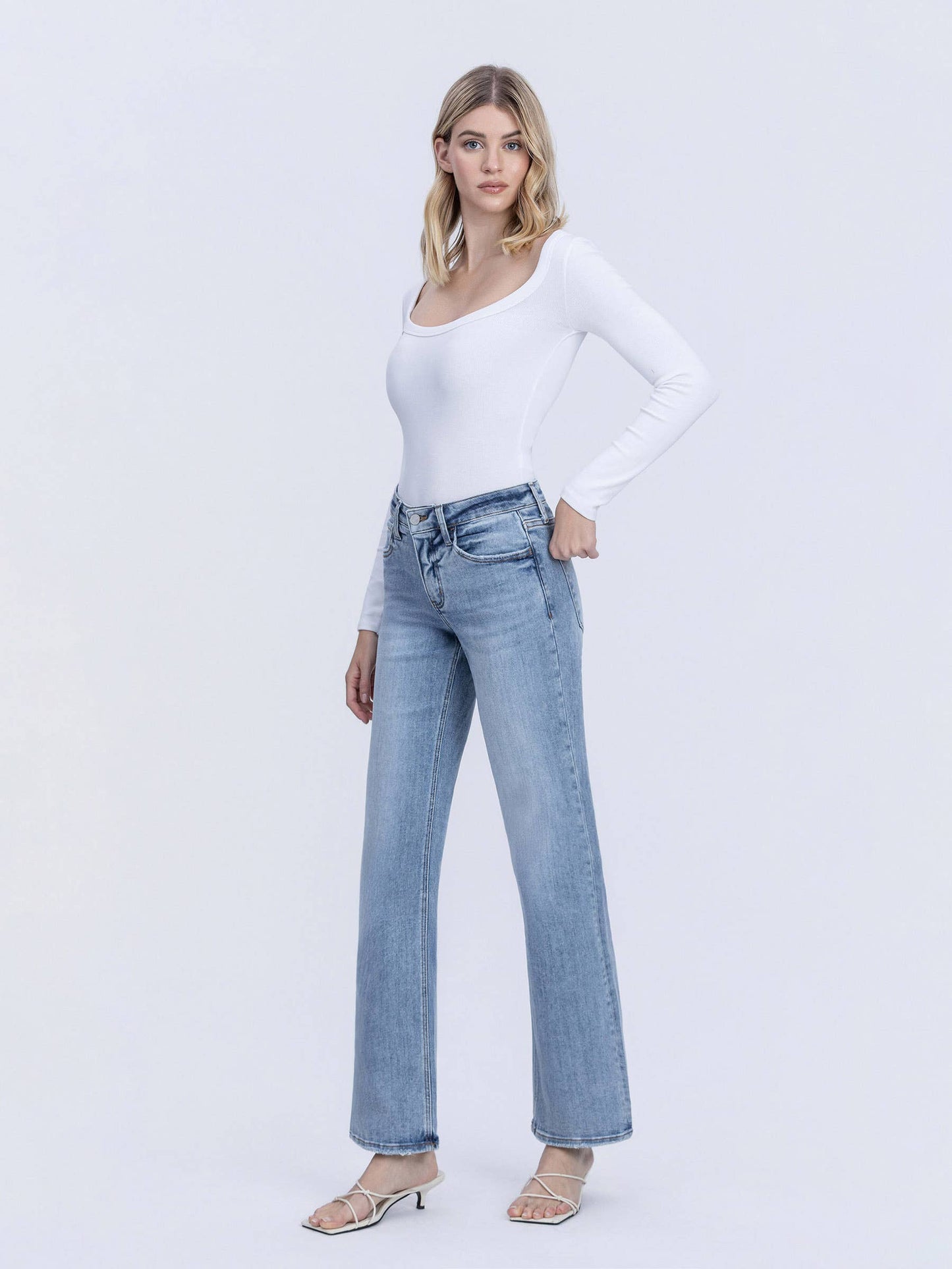 Mid Rise Light Wash Jeans