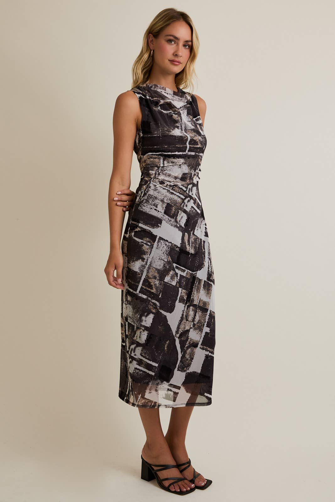 COWL NECK SLEEVELESS MAXI DRESS