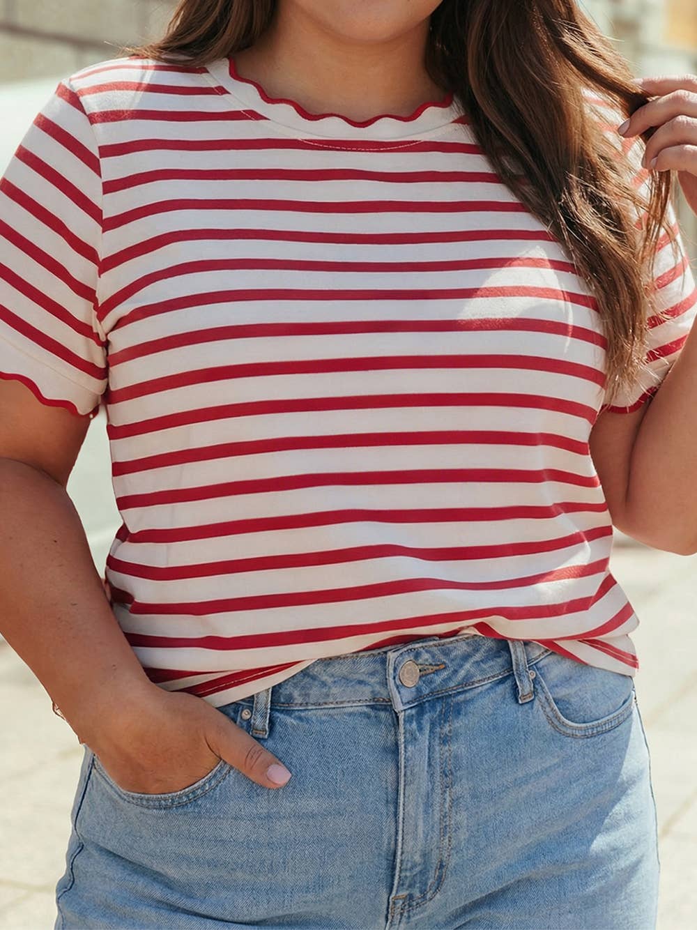 Cierra Scalloped Trim T Shirt