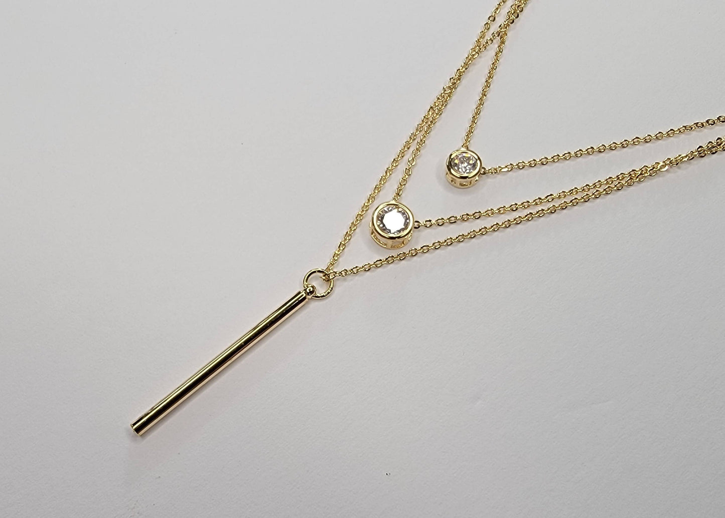 TRIPLE LAYERED NECKLACE.