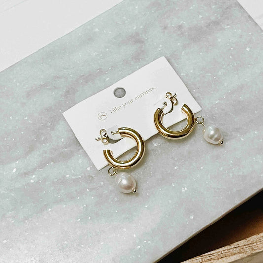 Allie Hoop Earrings