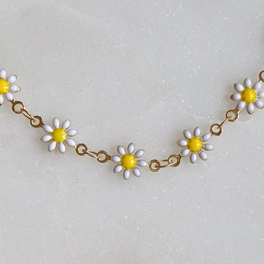 Daisy Necklace