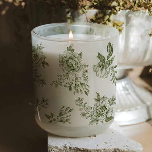 *NEW* Green Delft 12 oz Soy Candle - Home Decor