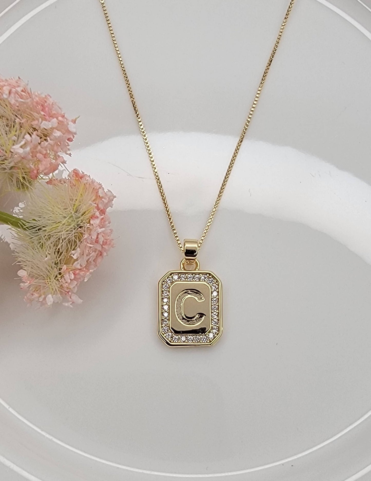 INITIAL PENDANT NECKLACE.