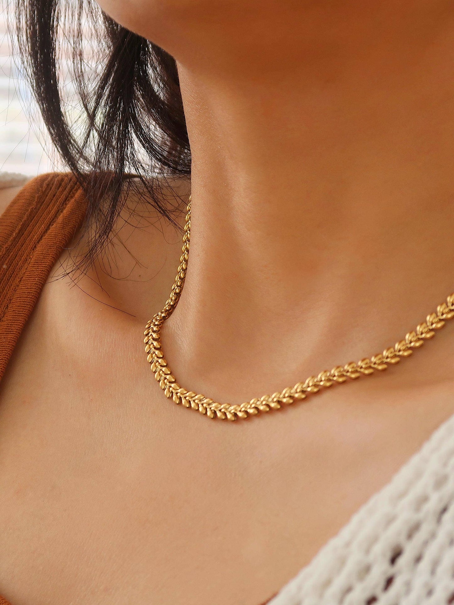 Vern 18K Gold Non-Tarnish Classic Wheat Chain