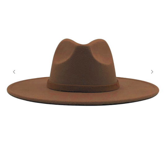 Dark Khaki Fedora.png